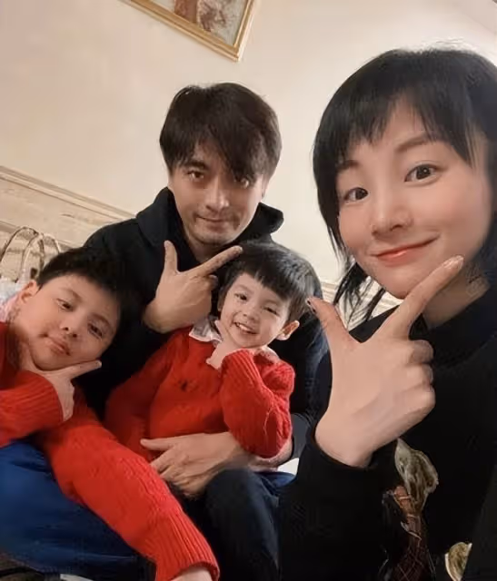 陳龍滄桑回應當志願者，李彩華收到政府發的蔬菜，曝上海防控近況