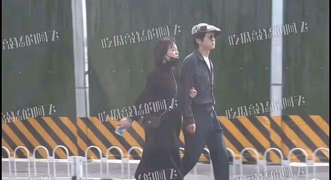 馬思純被曝去英國待產，熊腰虎背像孕婦，男友貼心陪護在左右