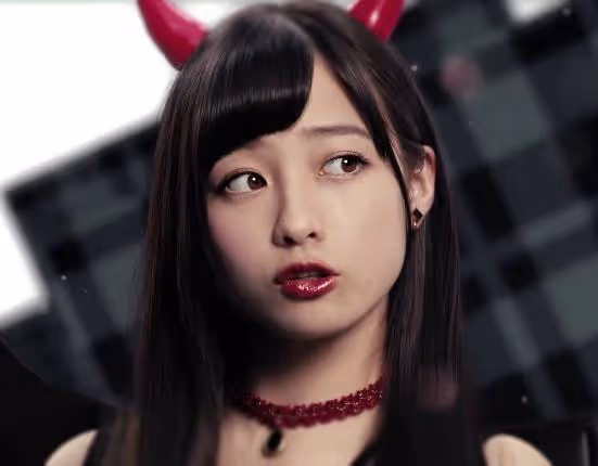 「千年一遇美少女」橋本環奈:曾靠一張照片走紅日本,後因顏藝大作自毀形象