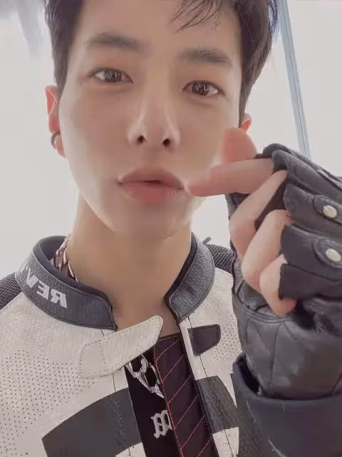 整商低野心大?他的近照像換了個人,不願再心碎…