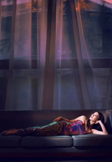 黃聖依又美出新高度了!穿亮片緊身裙美成人魚公主,這腰臀比好絕