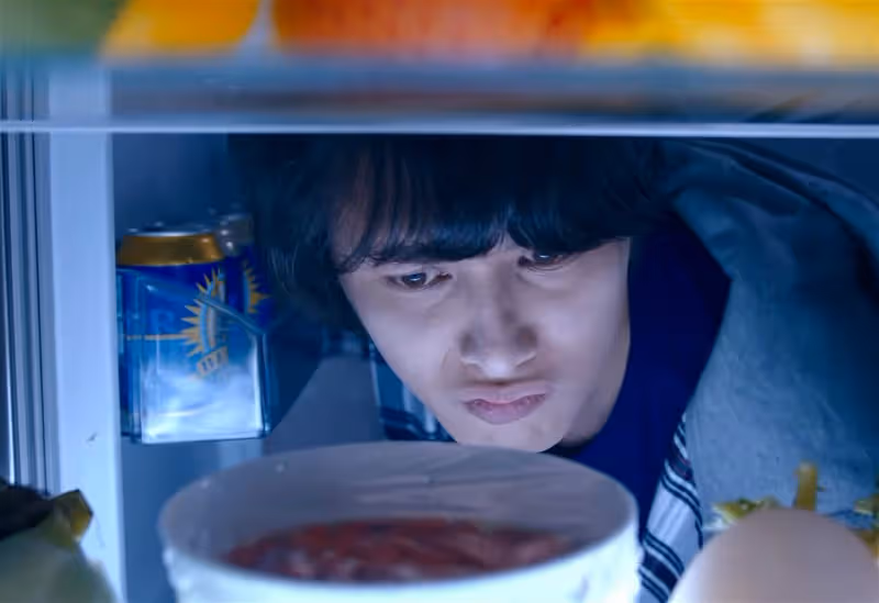 吃人腦後擁有死者記憶技能　《食腦喪B》疑抄Netflix神劇《iZombie》 ？！