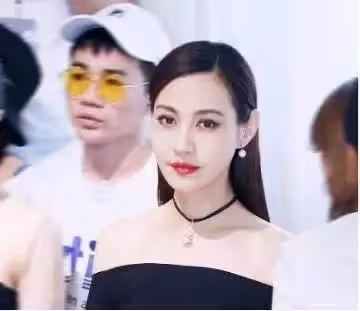 40歲「江玉燕」終於複出,babay尷尬了,網友:盜版就是不如正版好看