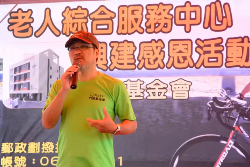 把媽媽的愛留世上!李宗盛「霸氣捐1億祖屋」建長照中心 大樓「藏對父母心意」暖哭網友:無私的愛