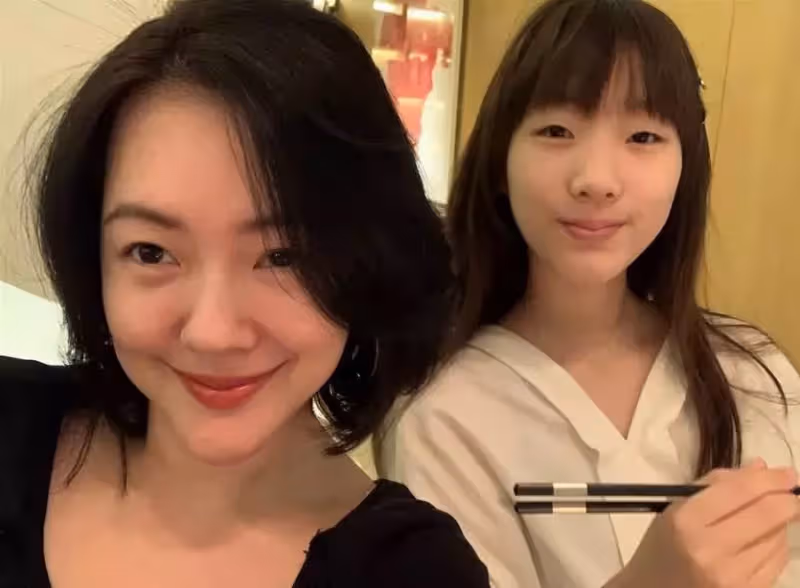 女星小S自責不是好媽媽「把孩子教得不夠好」女兒想割雙眼皮「強烈阻止」:不要在乎外表