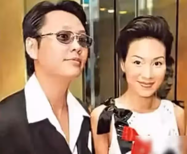 她是六福珠寶創始人!40歲「高齡產子」卻被無情拋棄 50歲帶子「三婚再嫁初戀情人」擁豪車無數