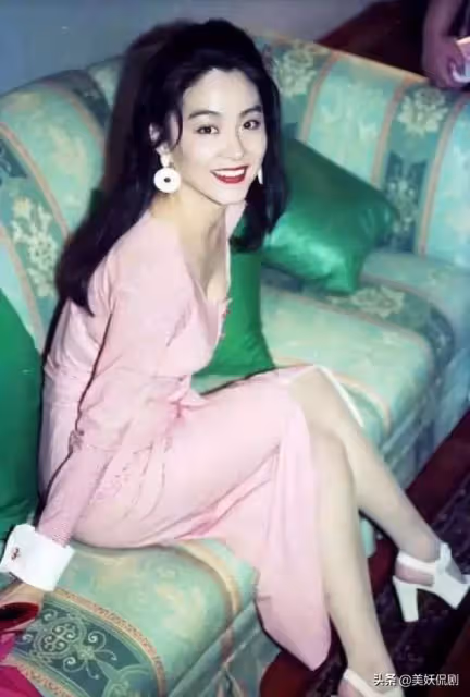公開感謝林青霞!老公前妻出身名門「歷經4段婚姻」不做小女人 曾霸氣喊話:「謝謝把我女兒教好」
