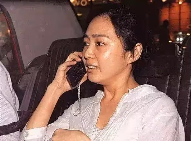 朱麗倩雖被劉德華「雪藏」23年,但華嫂年輕時和現在氣質都一流