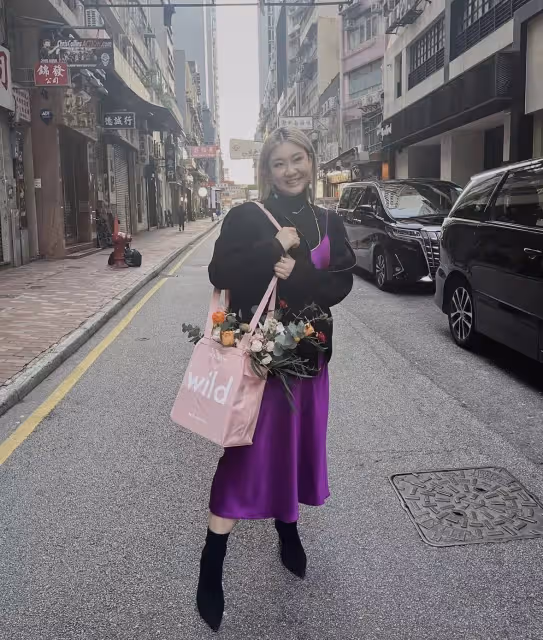 鄭欣宜減肥成功後新戀情曝光,男方為花店老闆,兩人通過養狗結緣