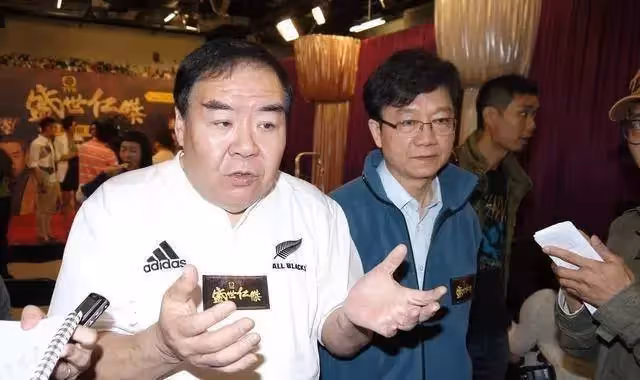 鄭則仕欠債8000萬,朋友離開無人問津,含淚稱:下輩子還跟劉德華