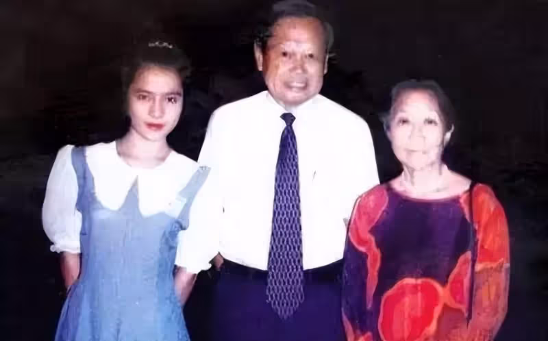 翁帆的「人間清醒」，和她堅持嫁大54歲楊振寧的真正原因！