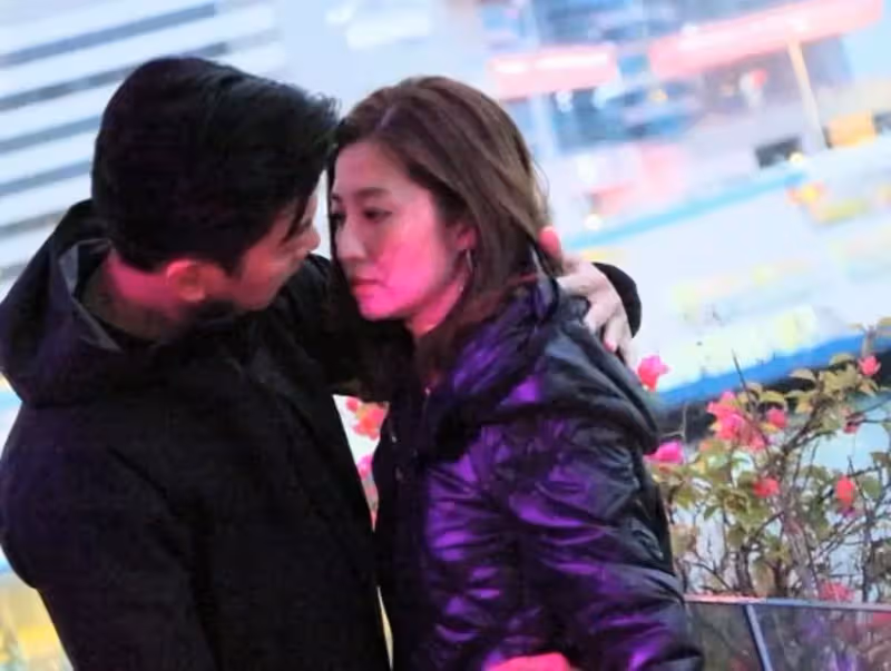 一見面就Kiss Kiss!黎諾懿瞞著老婆⚡激戰陳自瑤!
