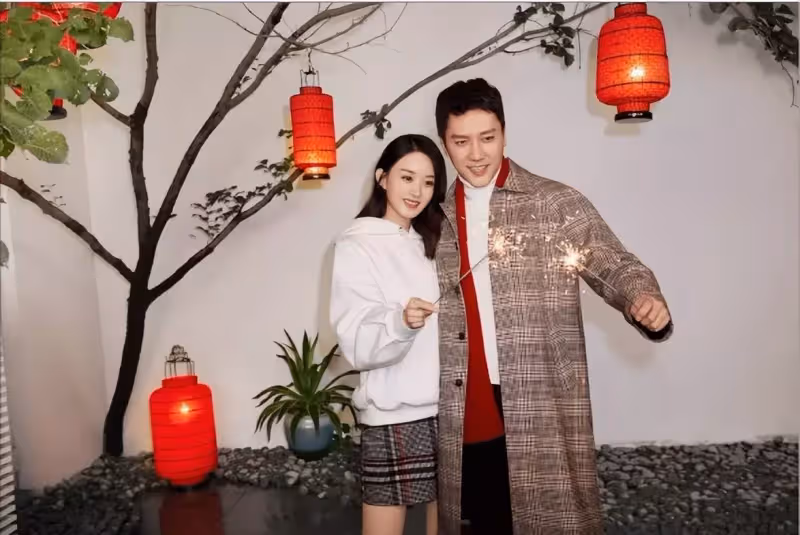 失婚一年!馮紹峰求趙麗穎復婚,臺媒曝「相關細節」,粉絲全嗨翻:穎寶就答應了吧