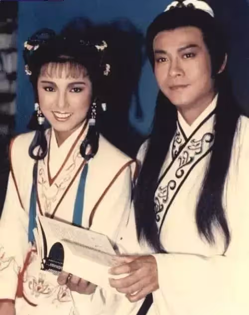 66歲米雪近照曝光,年輕時的她美得很驚豔,如今越來越有女人味:女人的美,與年齡無關