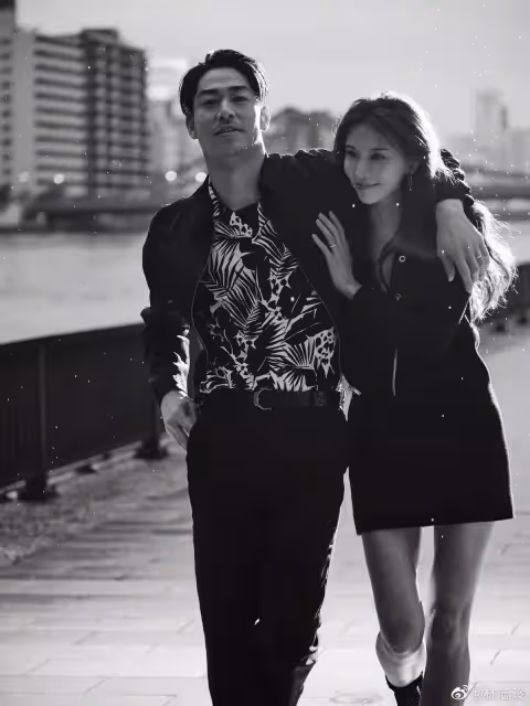 47歲林志玲曬近照，面容似十幾歲小姑娘，身上無絲毫產後痕跡