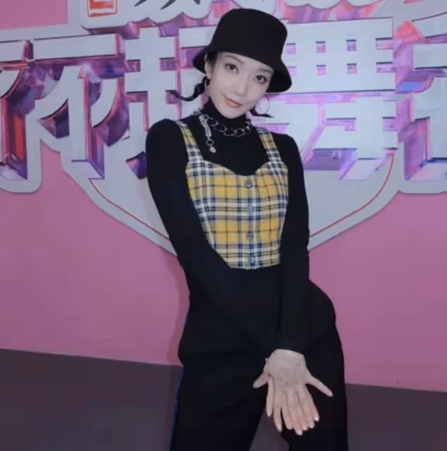 人氣急升！前TVB當家花旦北上爭入新女團，年紀大追夢感動評審