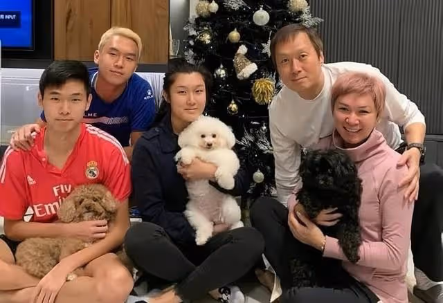香港知名女星息影27年復出!視華晨宇為偶像,嫁富商住六千萬豪宅