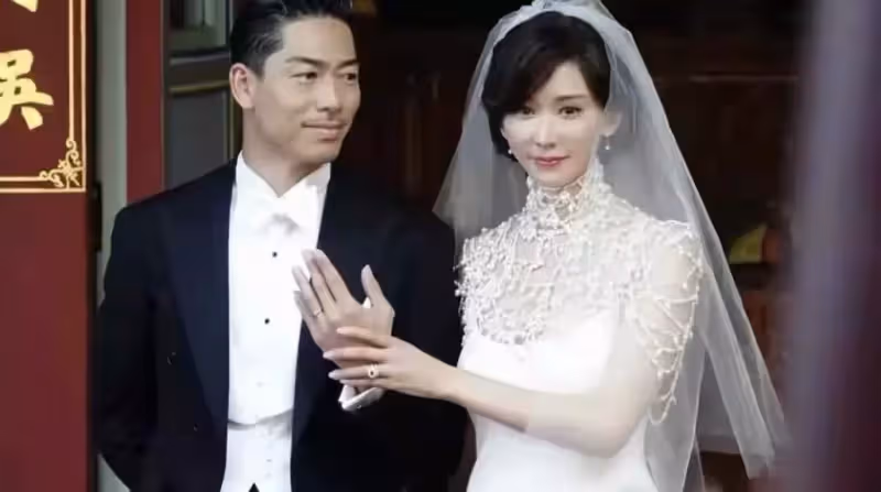 46歲林志玲曝近照！皮膚緊致身材好，凍齡逆生長宛若少女，42碼大腳最搶鏡，網友：不可思議