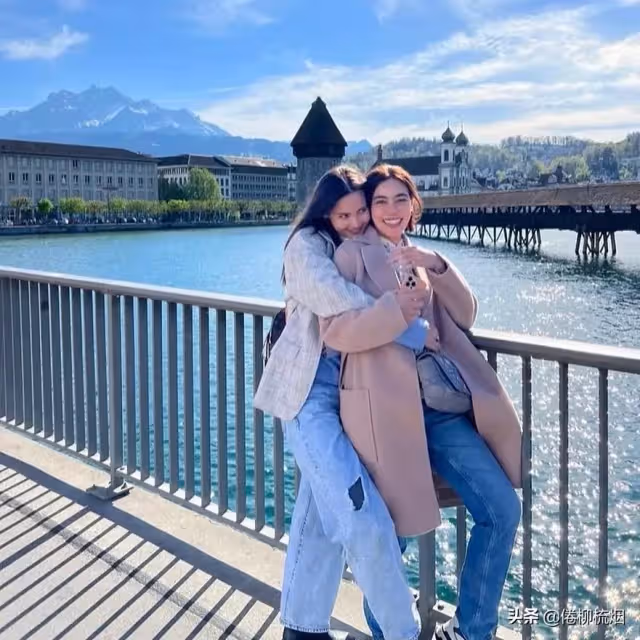 泰星Mark終於向Kim求婚了，好閨蜜Yaya見證甜蜜一刻！