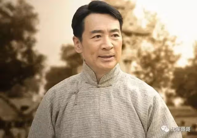 他是瓊瑤筆下的「花心男」!三婚娶「小21歲美女」老來得子 如今67歲「生活很幸福」兒子成童星