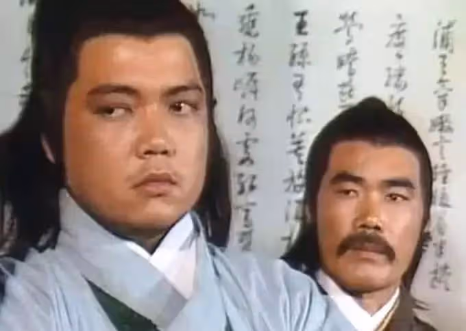 61歲「金牌綠葉」廖駿雄近照曝光,兒子廖家爵顏值逆天,曾欠債百萬,如今做藝術家一家人齊齊整整,網友:苦盡甘來
