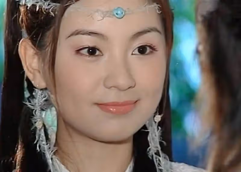 《倚天屠龍記》女演員真扛老!20年過去了,8位女神都還年輕漂亮