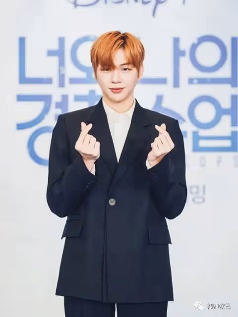 宋仲基和李俊昊13年交情，RAVI退出《兩天一夜》，5月回歸