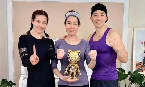 劉畊宏直播健身走紅 微博自曝和老婆王婉霏愛情細節引熱議