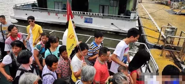 多花自己的錢有錯?老兩口「退休後旅遊」引起子女不滿 大吵一架卻過起「花錢」的好生活