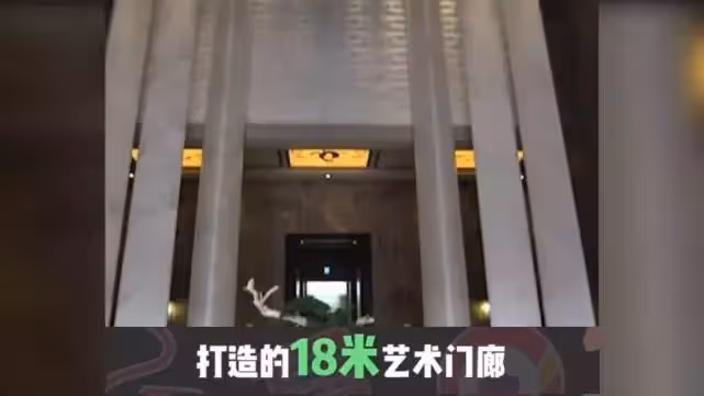 周杰倫1,4億豪宅「沒有鄰居」是多壕?門廊18米,六根列柱值600萬,坐擁臺北全景奢華似城堡,網友:不愧是小公舉!