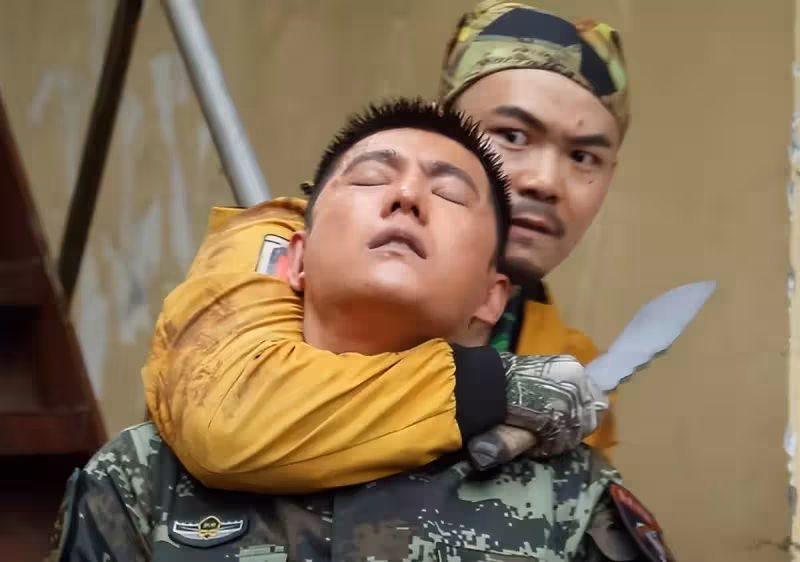 《特戰榮耀》未播完，《且試天下》已上線，轉型的楊洋：擅長打臉_趙露思_觀眾_燕破岳