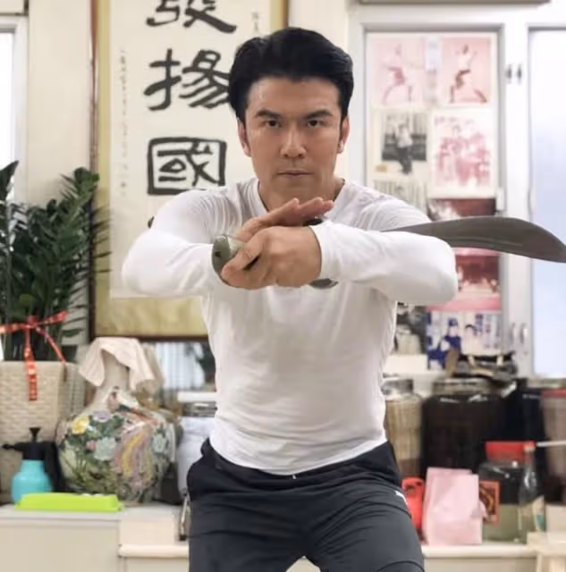 不後悔北上發展！前TVB知名男星自認不理想，曝曾有9個月只吃麵包