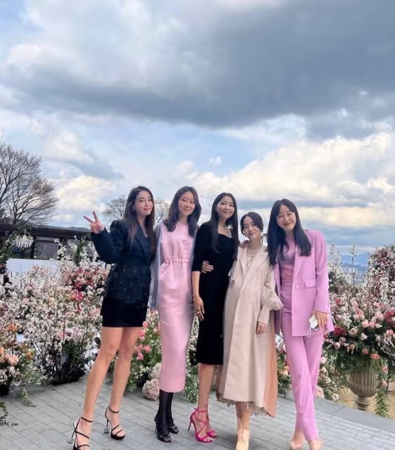 韓國影視歌三棲女王李貞賢順利產女,短暫休養後將於6月復工!
