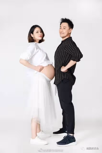 「跟得媽媽」陳茵媺陪阿女學跆拳道！林峯搭實老婆幸福滿瀉