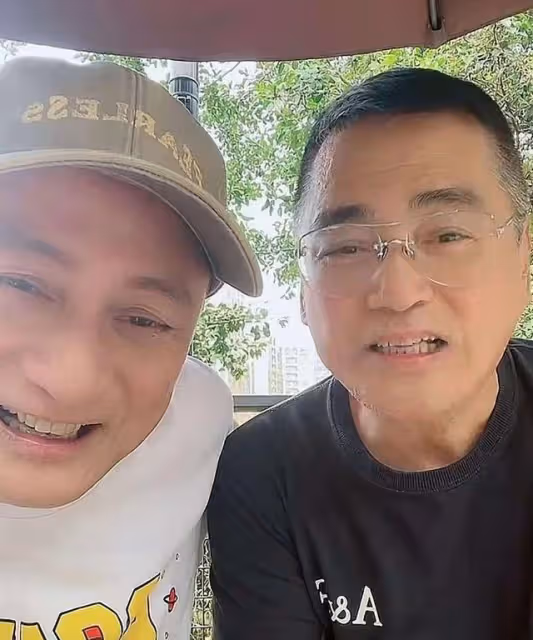 TVB視帝與女友多次傳好事近,未來岳父為之著急,開直播不忘催婚