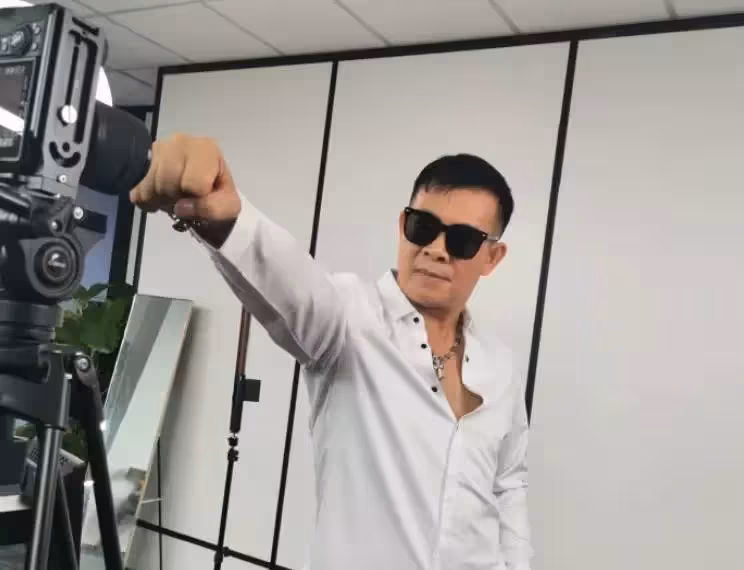 港星6大「惡人」現狀:大佬B成餐飲大佬,張耀揚變身大慈善家!