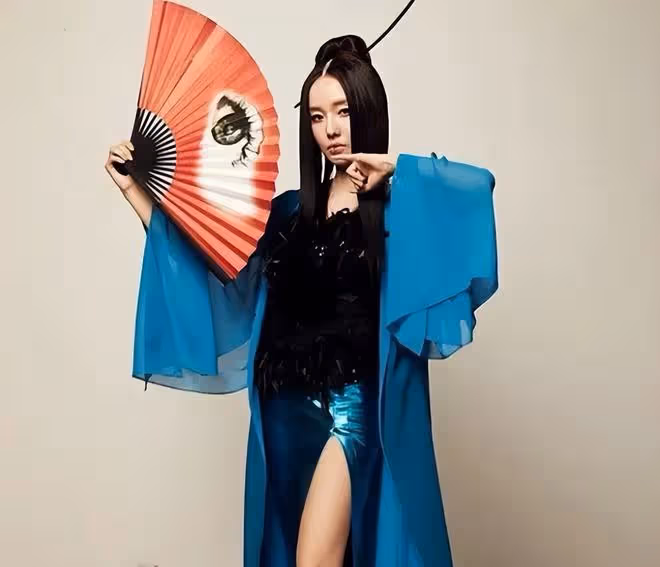 韓國歌手李貞賢產女，曾自稱用歌聲嚇跑山賊