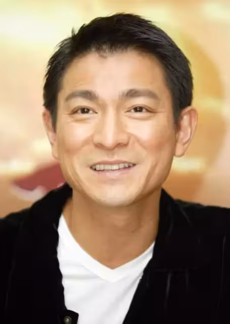一輩子唱紅兩首歌,卻諷刺劉德華唱功不行!網友:有資格嗎?