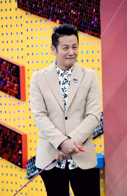 首位綜藝圈大哥染疫!62歲徐乃麟「起床不舒服衝醫院做PCR」 證實確診「身體症狀曝光」緊急隔離