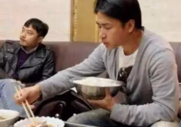 「人品好壞,飯局上就能看出來」:劉德華和范冰冰、彭于晏片場吃飯,人品一目瞭然,難怪劉德華最紅
