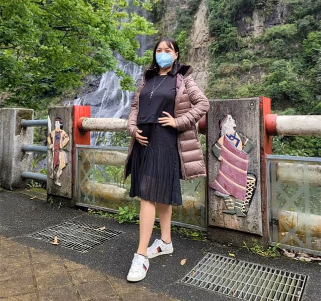 恭喜!38歲女星宣宣打200針終於成功懷孕,肚皮滿是淤青令人心疼