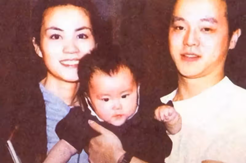 天后王菲的肆意人生:兩婚兩離生兩女「和謝霆鋒只戀愛」不結婚 今「女兒成婚姻照妖鏡」掀熱議