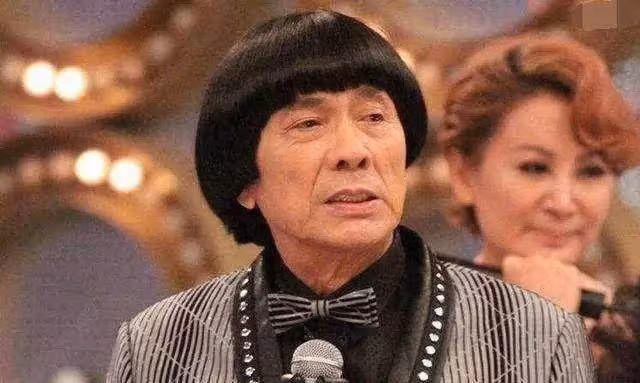 謝金燕替父還完2億債,45歲終活出自己!買上億豪宅只為躲避狗仔,鄰居都是名人,「走到大門得搭接駁車」!