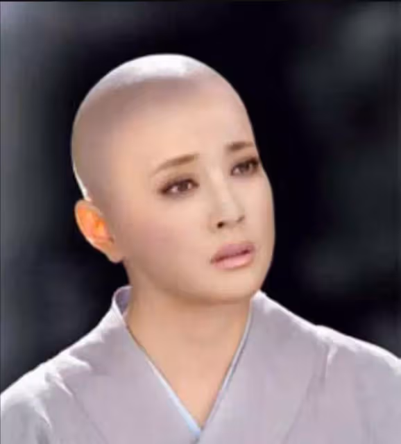 女明的光頭造型，范冰冰依舊美，章子怡很嚇人，莫文蔚勉強能看