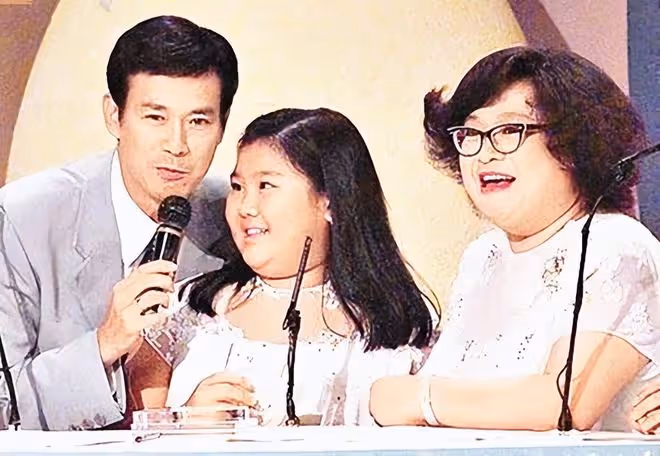 鄭欣宜再奪最佳女歌手！與前任復合心情好，卻自嘲是老土中年女人