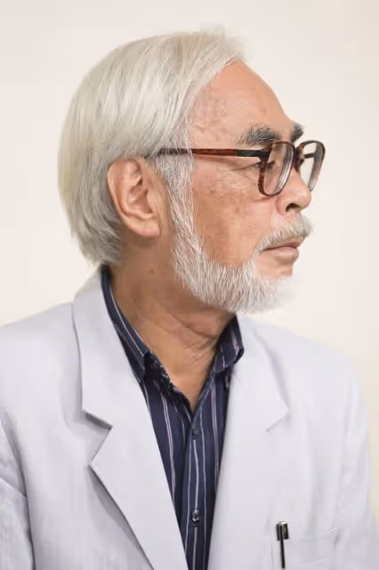 女星陪睡曝光:25萬一晚,全是老頭