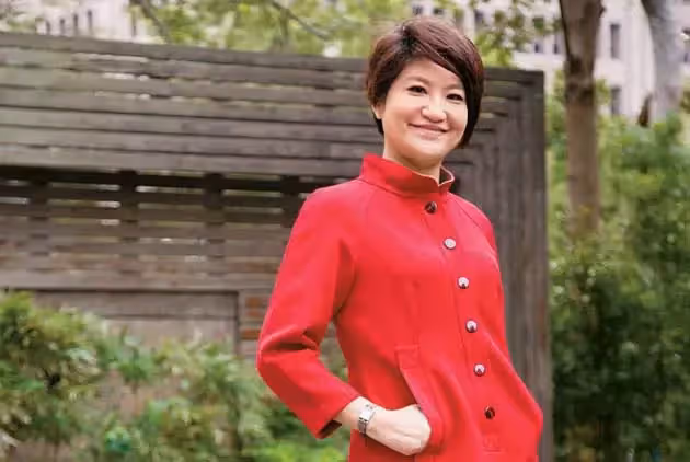 45歲痛失兒子！夏韻芬感嘆「心底永遠缺一塊」：出門不再2大2小 人生無常「提前預立遺囑」表達對家人的愛