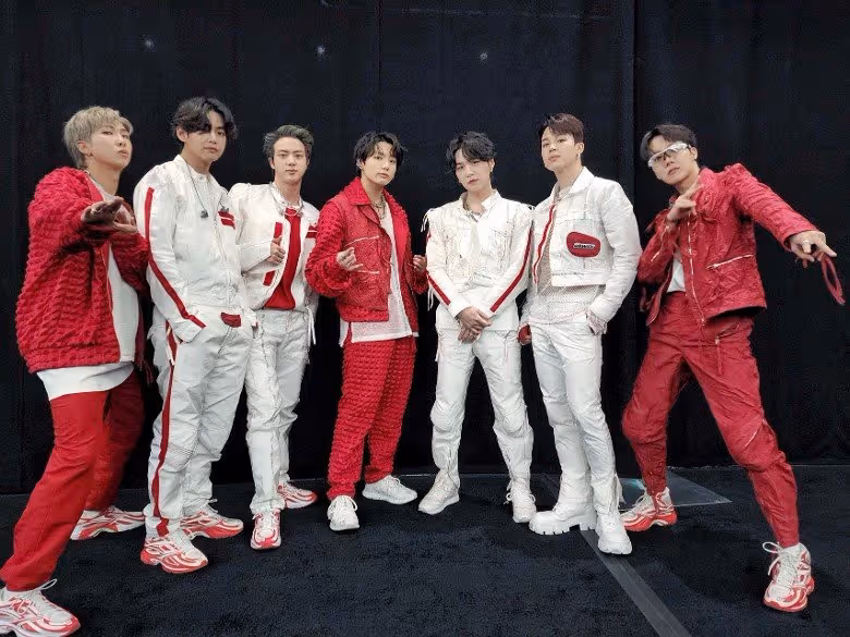 BTS智旻被爆拖欠健保費　Big Hit致歉：公司的疏失