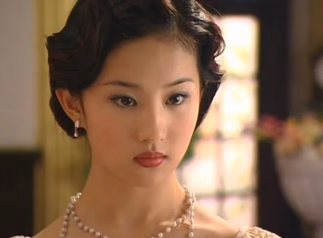 她因長得好看,頂替了韓國女星的戲份,了解真相後大家紛紛感嘆