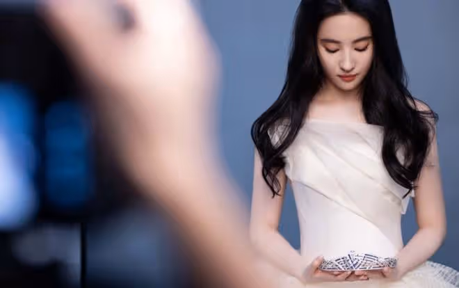 她因長得好看,頂替了韓國女星的戲份,了解真相後大家紛紛感嘆